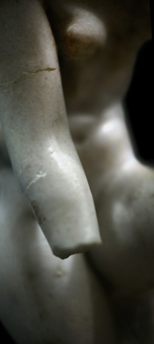 (Ovidio, Arte de Amar I 7) |
Venus (s. I d.C.) Museo de Historia y Arqueología de Constanza (Rumanía), 2011